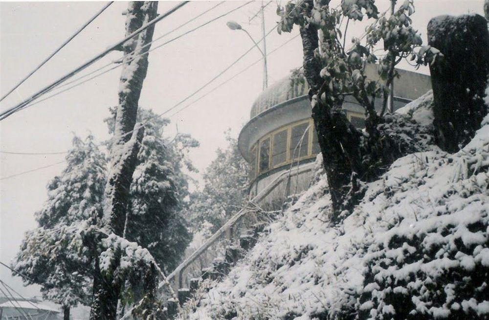 Old - Main Bellevue Heritage Hotel Darjeeling  Esterno foto